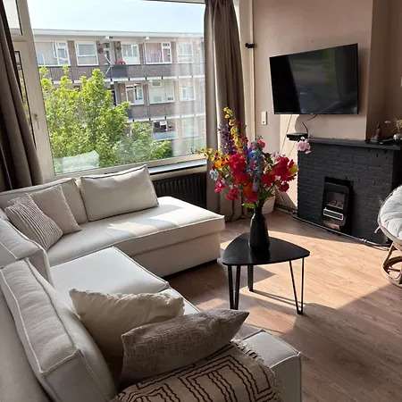 Cosy In Heart Of *